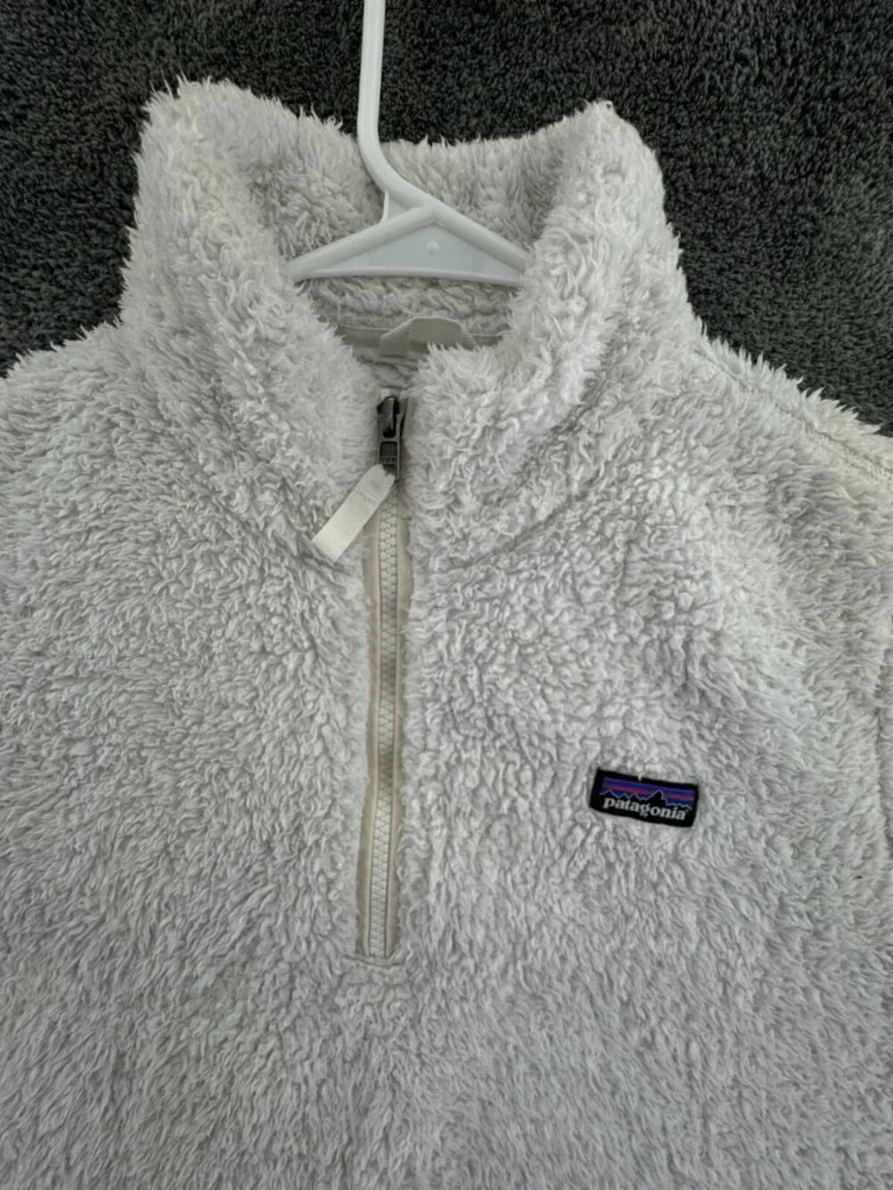 Patagonia Girls Jacket Fuzzy Fleece White 2XL 16-18 W/ Pocket Pullover Youth